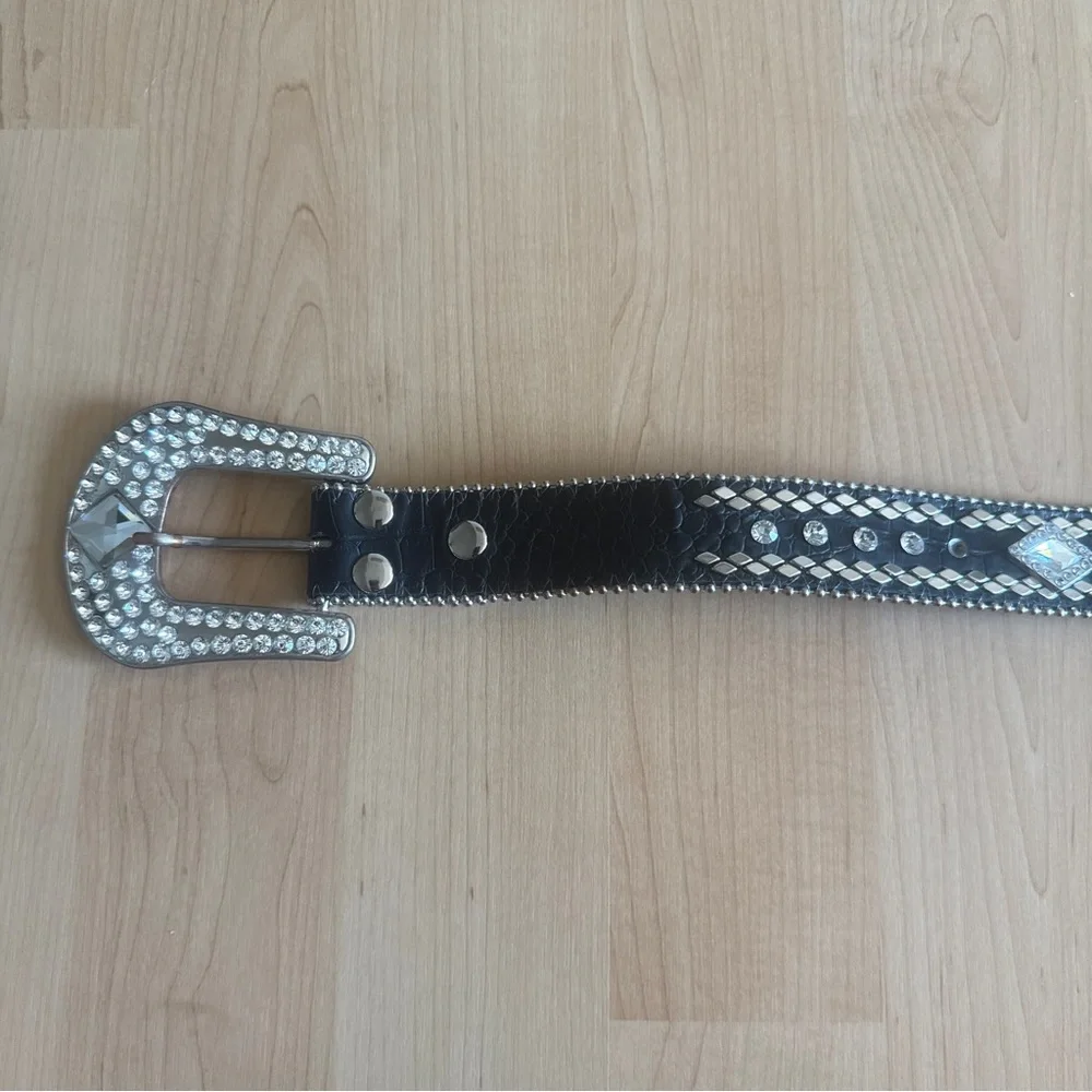 Women’s Black Leather Belt, Western Bling Rhinestone Cowgirl Rodeo, Size ML